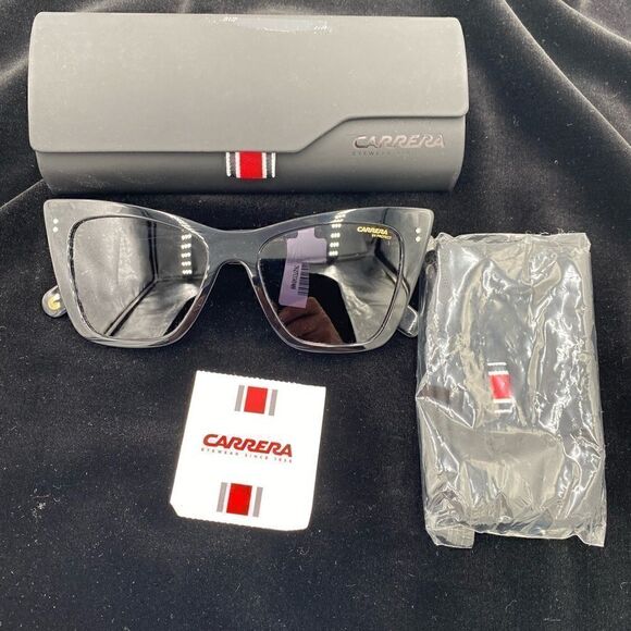 Women’s Authentic Carrera polarized sunglasses with case - Picture 4 of 9